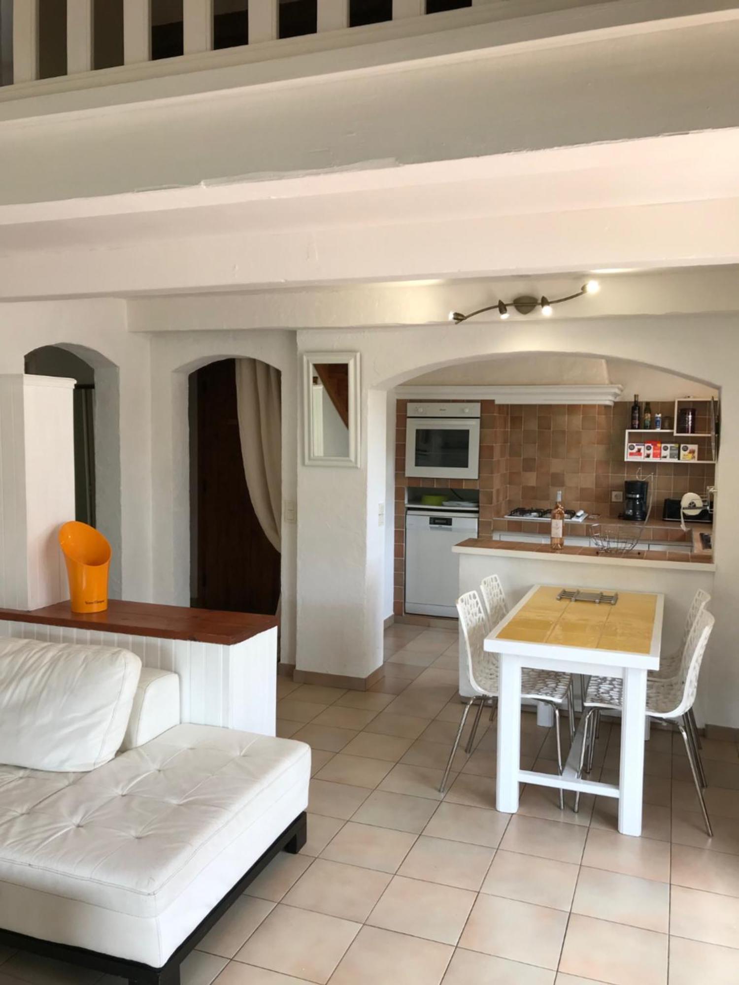 89 Le Grand Pin Daire Sainte-Maxime Dış mekan fotoğraf